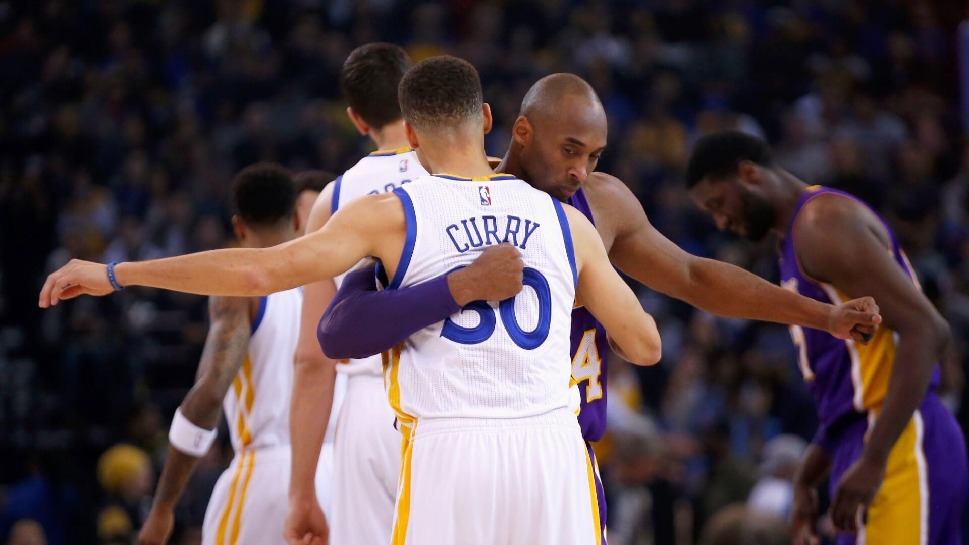 射门身体朝 射门身体朝